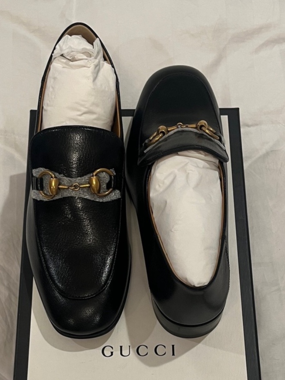 Gucci Black Leather Loafers size 38